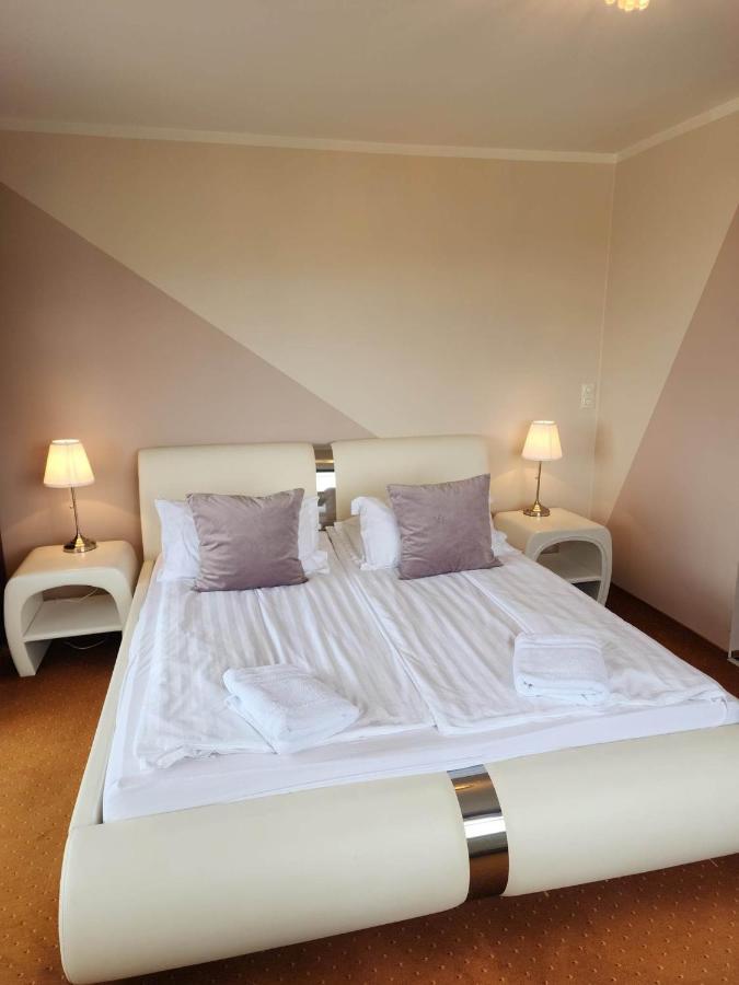 Kiljan Apartments & Rooms Blonduos Εξωτερικό φωτογραφία